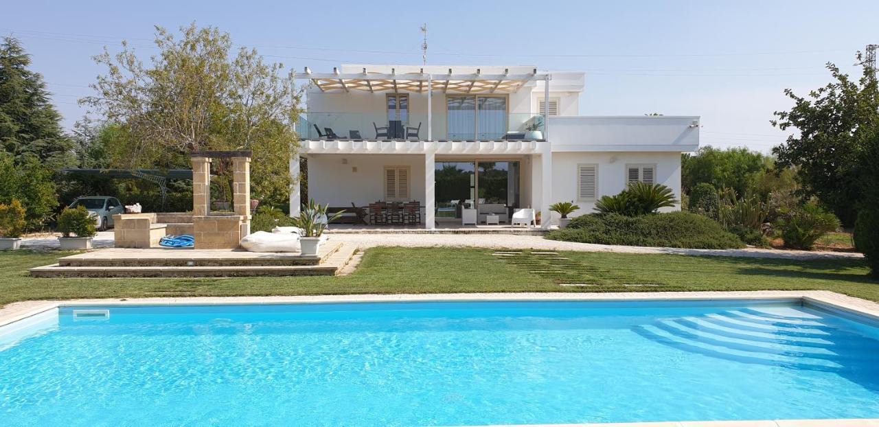 Villa Anciletta Casarano Esterno foto